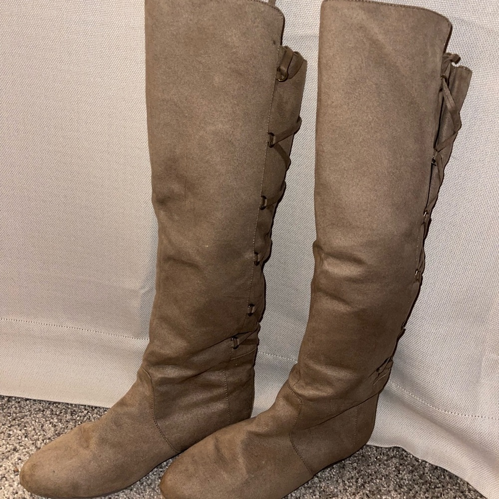 Suade Boots